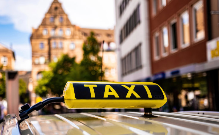 Taxi