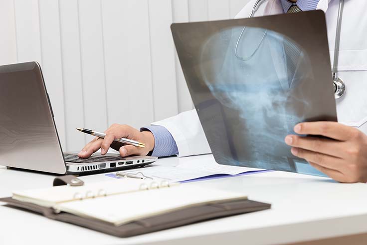 Ärztliche Diagnose Röntgenbild